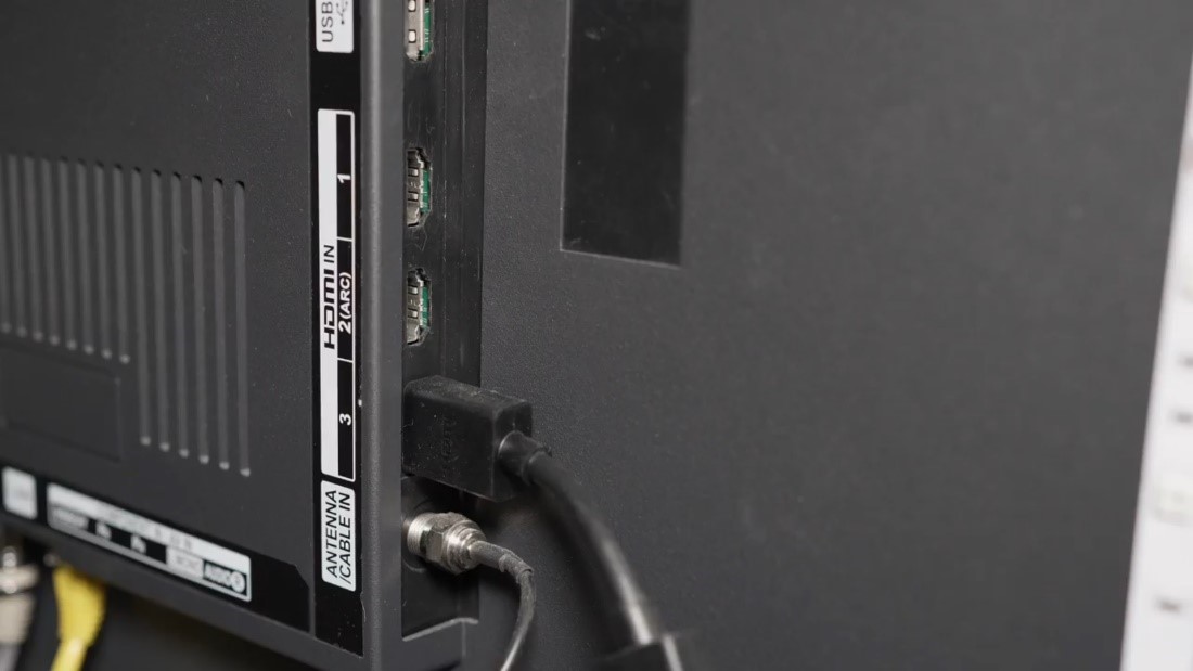 HDMI connection port for RCA TV