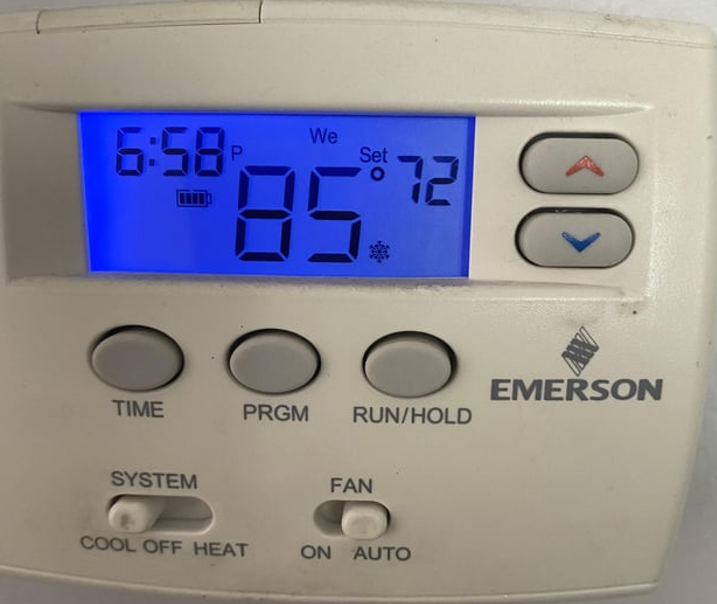 Emerson thermostat solid snowflake icon